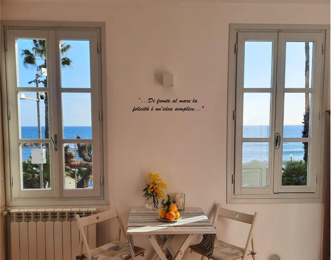 Finestre Sul Mare Βίλα San Lorenzo al Mare Εξωτερικό φωτογραφία
